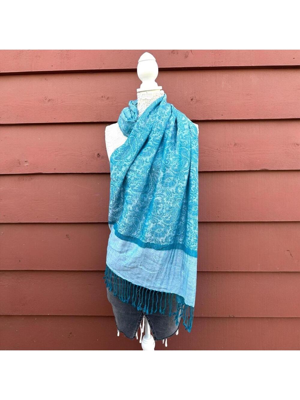 Blue Paisley Patterned Pashmina Scarf